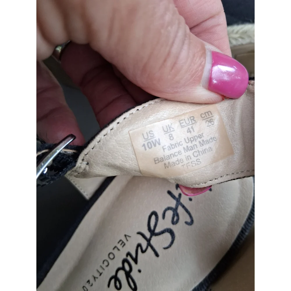 🌷EUC Women's Life Stride Black Wedge Sandals Size 10W - Picture 7 of 9